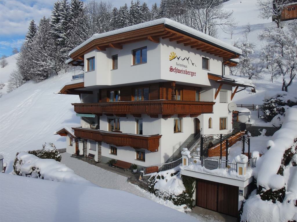 Ferienhaus-Schweinberger-Winter.jpg