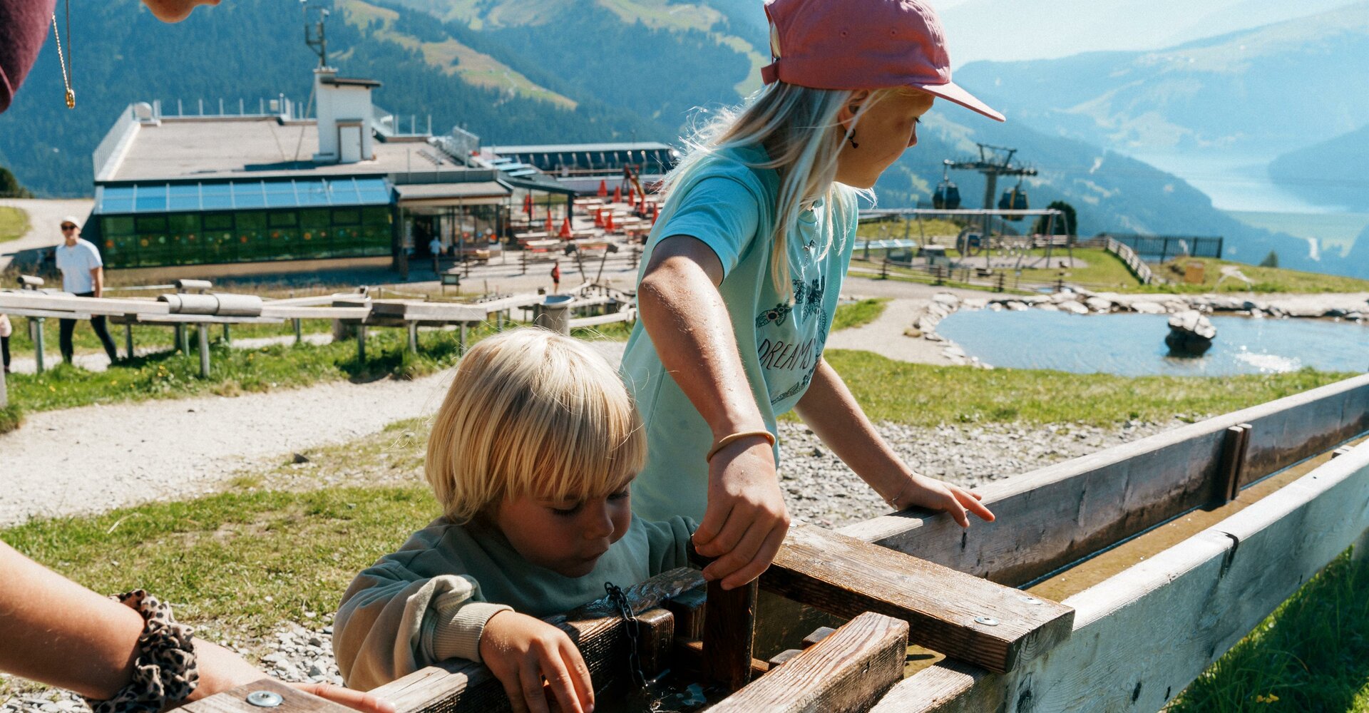 Holzkugel.jpg