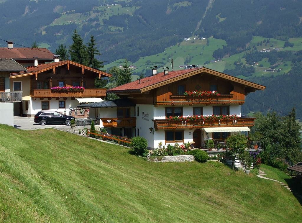 Bloserhof.jpg