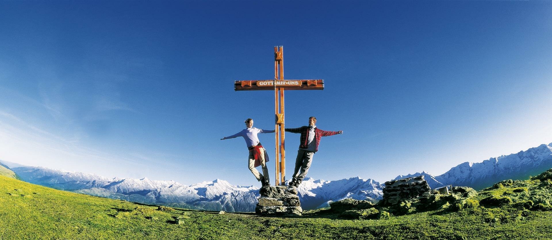 Isskogel-Gipfelkreuz.jpg