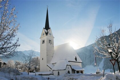 Pfarrkirche-Wald.jpg