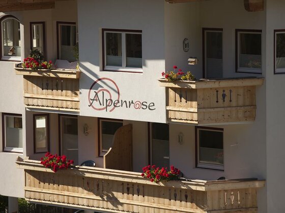 Alpenrose Hotel-Garni