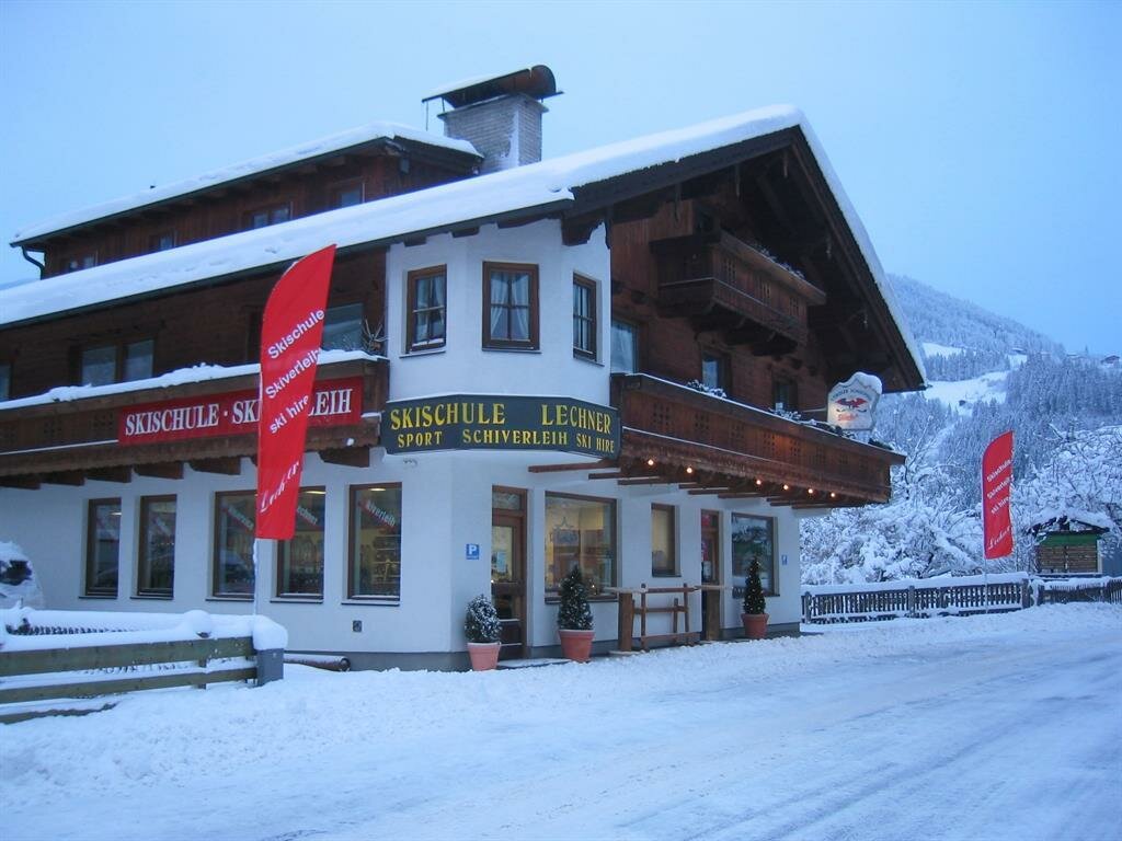 Skischule-Lechner-Gerlosstrasse.jpg