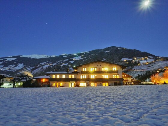 Alpenzeit Zillertal Apartments