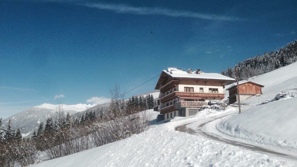 Gruenerhof-Rohrberg-in-der-Zillertal-Arena.jpg