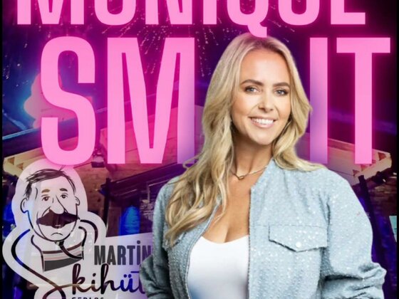 Monique Smit Live