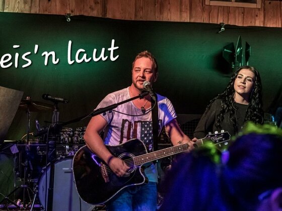 Live-Musik mit dem Duo "Leis`n Laut"
