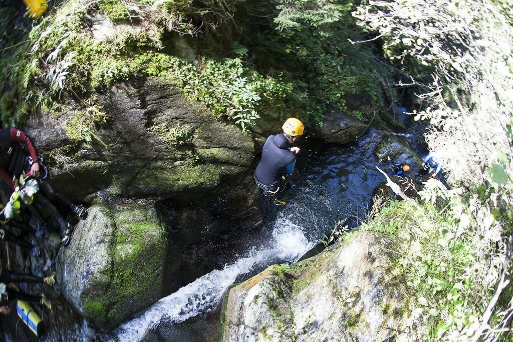 Canyoning-Blue-Lagoon.jpg